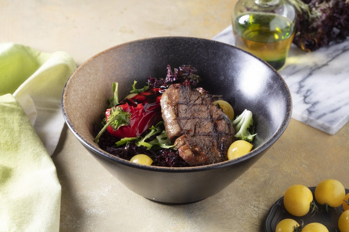 Deraliye Terrace - tenderized tenderloin salad with roasted capia pepper and parmesan